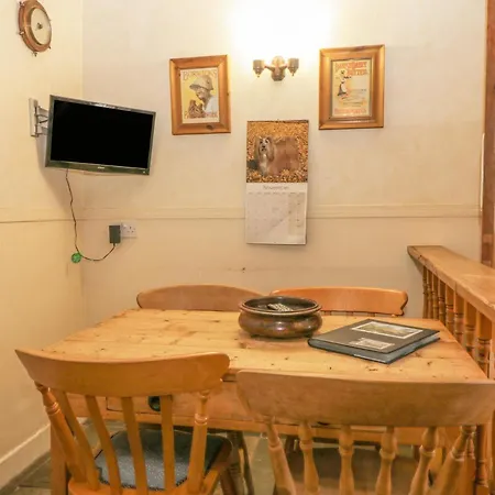 Croft Cottage, *